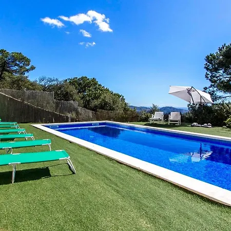Villa Sant Eloi Sleeps 10 Pool Wifi Lloret de Mar
