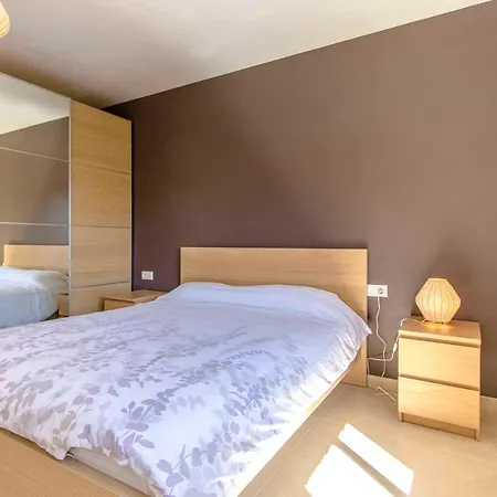 Sant Eloi Sleeps 10 Pool Wifi * Lloret de Mar